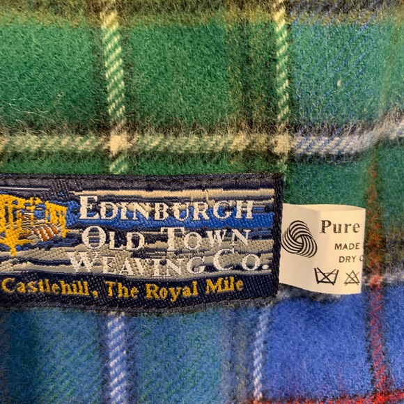NWOT Pure new wool scarf - Picture 2 of 5